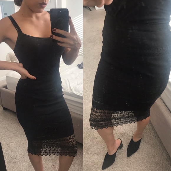 Dresses & Skirts - Lace Midi Skirt